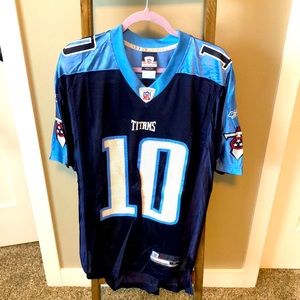 TEN Titans jersey